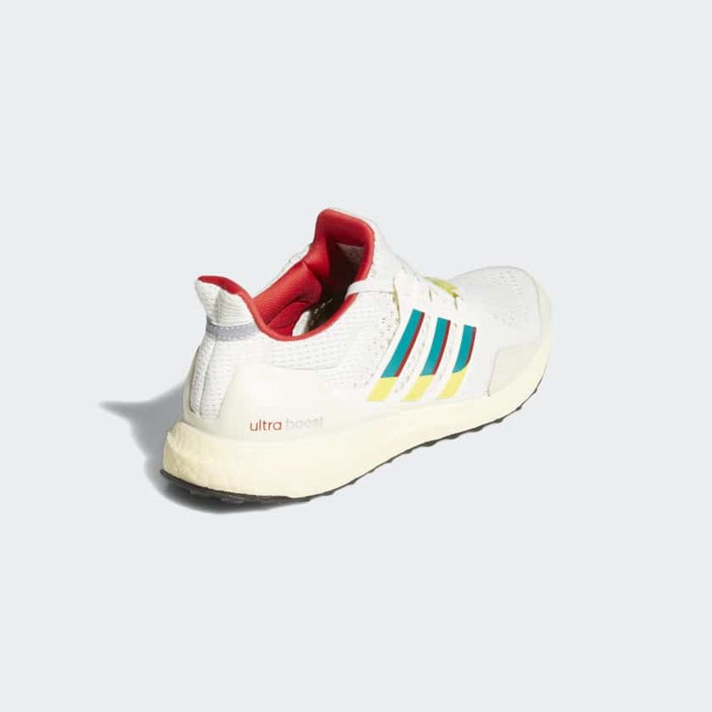 Ultra boost hot sale 219 multicolor